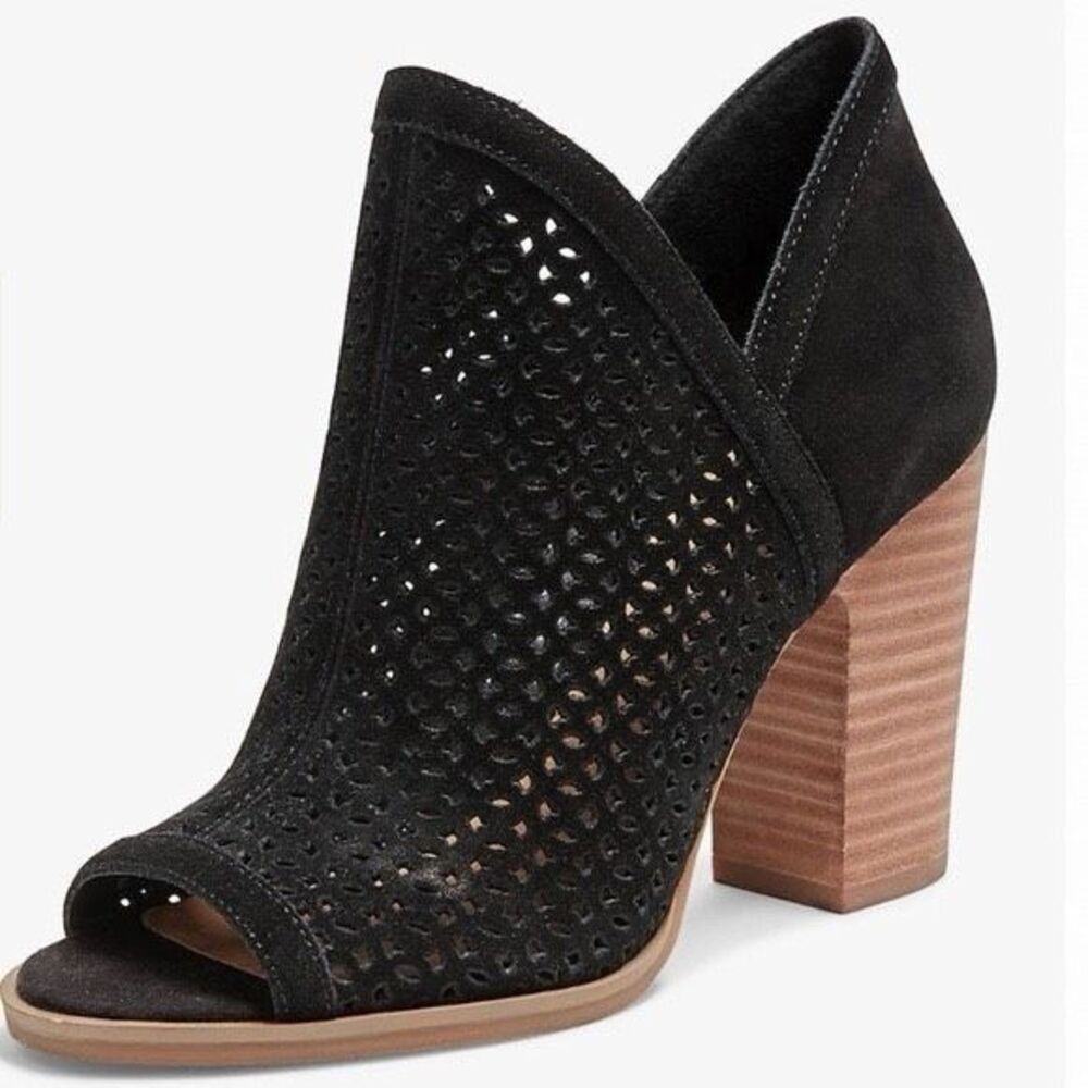 LUCKY BRAND Women’s Black Suede Open Toe “Livey” Bootie Heels Size 9.5